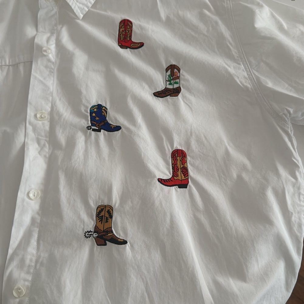 Casey Coleman Embroidered shirt EUC - Picture 5 of 6